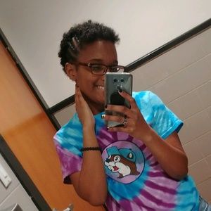 Meet your Posher, Ronyail